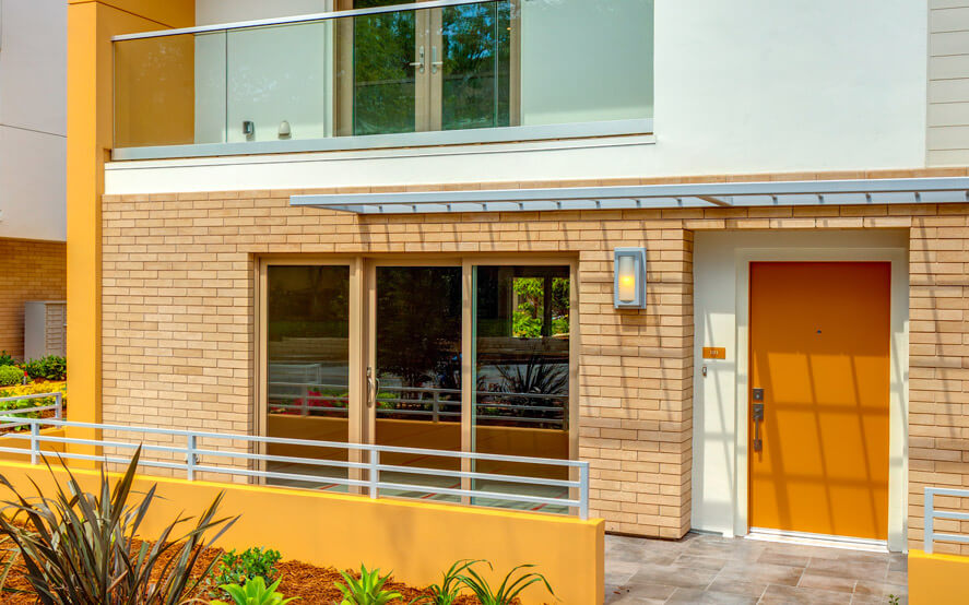 The Cassini, 135-145 S. Wilson Avenue - Pasadena condominiums - Front Door